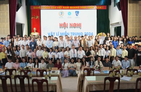 anh dd AHoi nghi Vat ly Mien Trung