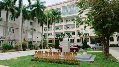 Ý nghĩa những bức tượng trong khuôn viên Trường Đại học Sư phạm – ĐHĐN