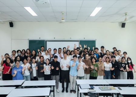 Mở rộng góc nhìn về Truyền thông – Marketing số, định hướng kỹ năng khởi nghiệp cho sinh viên