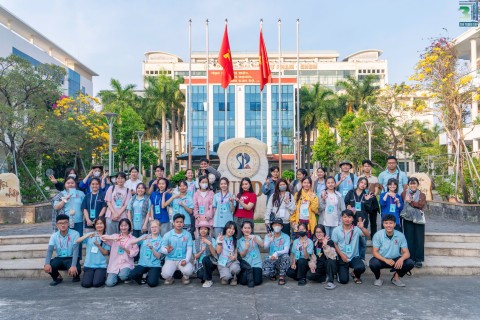 Hành trình gần hai thập kỷ của nhóm Hand In Hand – Cống hiến mà không đòi hỏi.