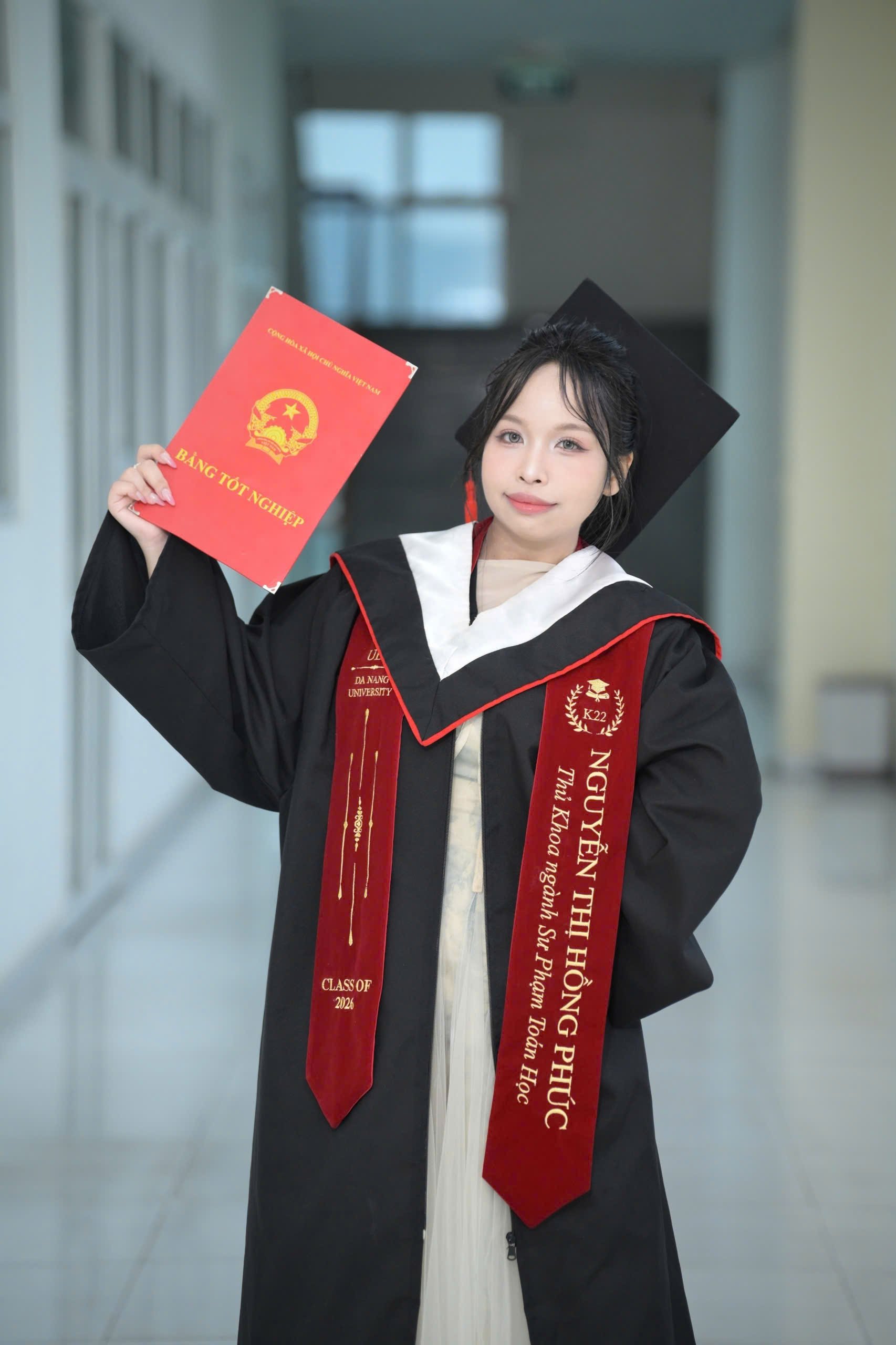 03 Nguyen Thi Hong Phuc 03