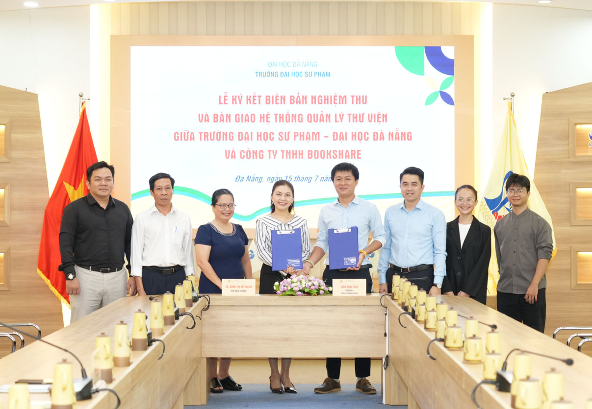 Ban giao Bookshare 09